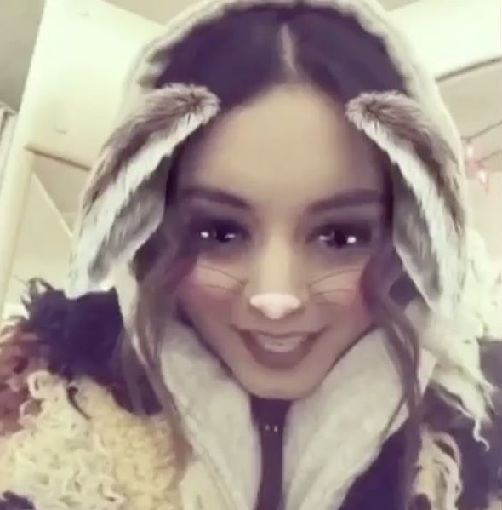 Vanessa Hudgens be makiažo 4