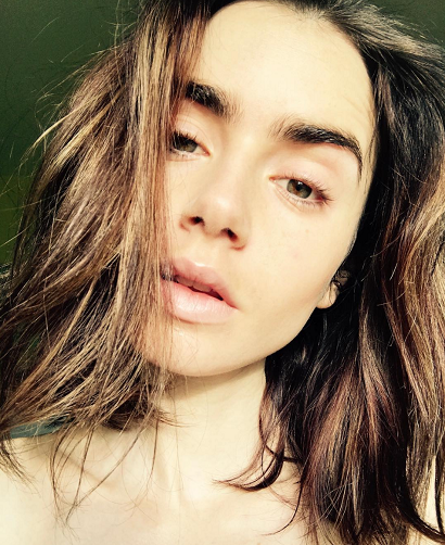 Lily Collins be makiažo 3