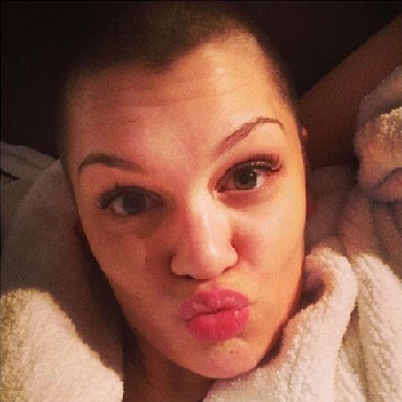 Jessie J makyajsız 7