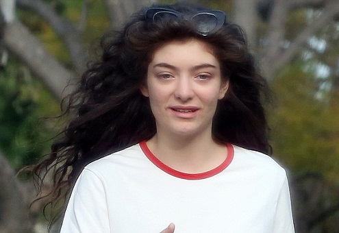 Lorde makyajsız 5