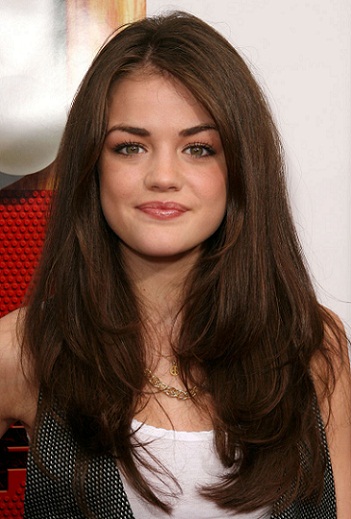 Lucy Hale be makiažo 6