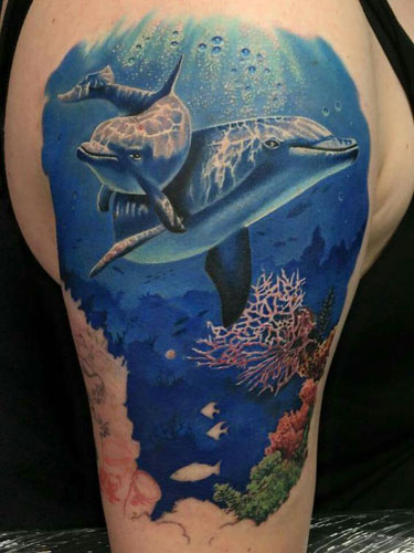 Delfinų tatuiruočių dizainas 1