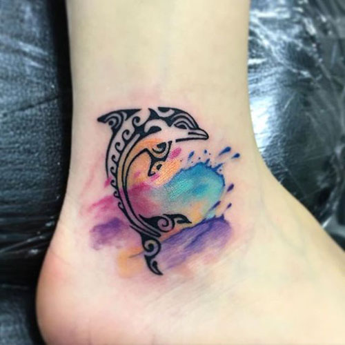 Delfinų tatuiruočių dizainas 3