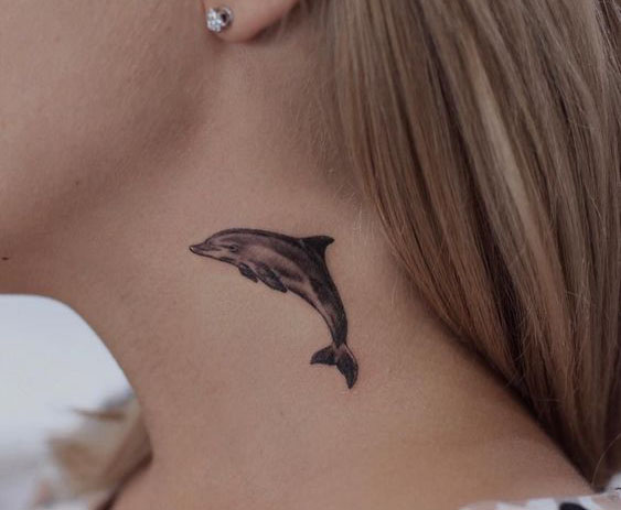 Delfinų tatuiruočių dizainas 9