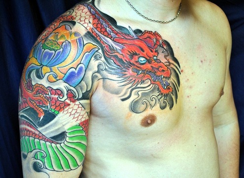Mėlyno drakono tatuiruočių dizainas vyrams