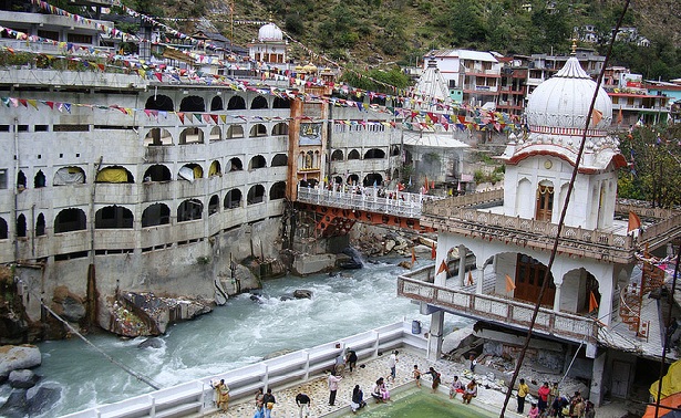 manikaran-gurudwara_manali-tourist-places