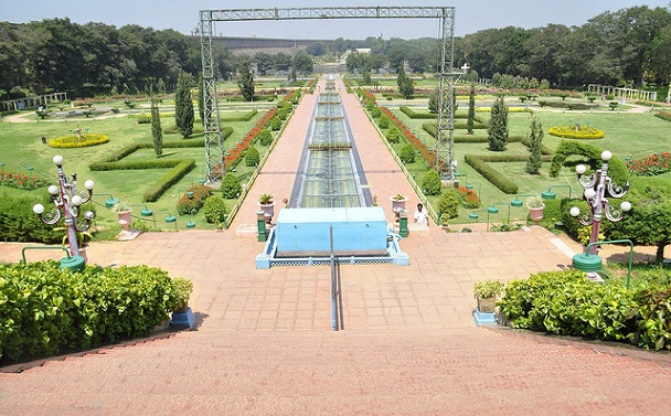 brindavan-gardens_mysore-turist-yerler