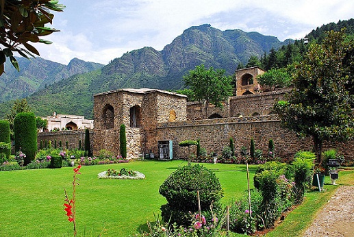 Pari Mahal Srinagar atrakcionai