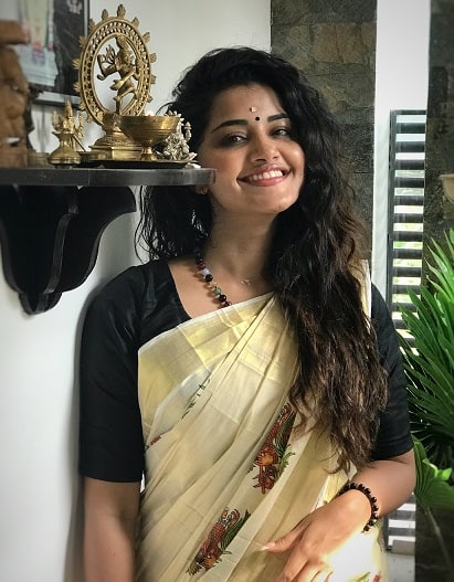 Siyah Bluzlu Kerala Sari