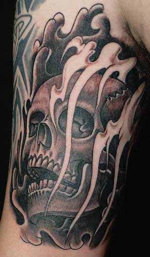 paprasta kaukolės tatuiruotė