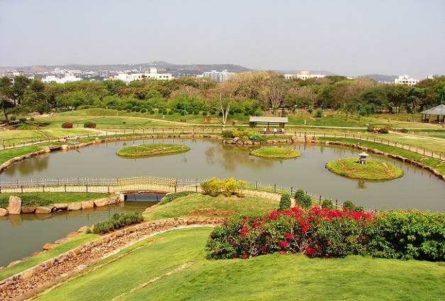 pu-la-deshpande-garden_pune-tourist-places