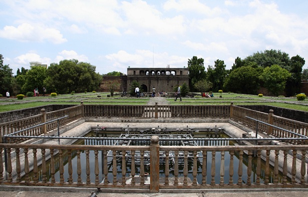 shaniwar-wada-palace_pune-tourist-places