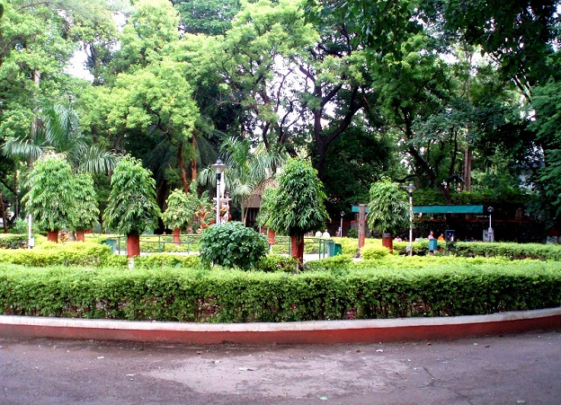 bund-garden_pune-tourist-places