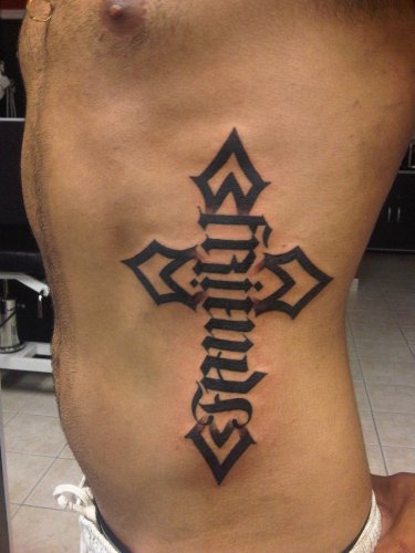 „Cross Designs Ambigram Tattoo“