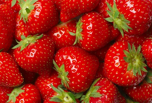Maistas, kuriame gausu antioksidantų - braškių