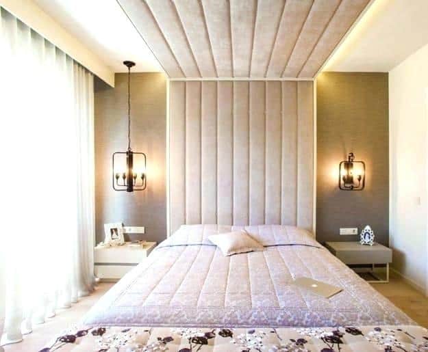 Sienų lubų dizainas miegamajam