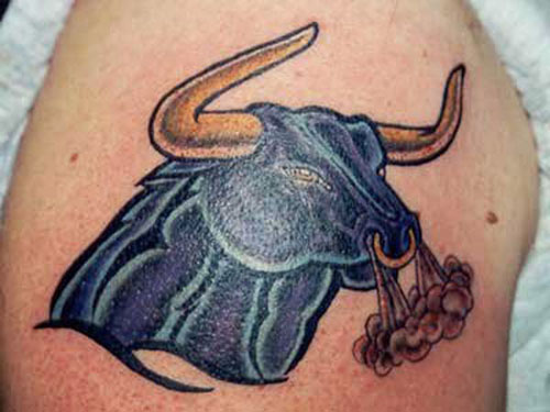 „Blue Bull“ tatuiruotės dizainas