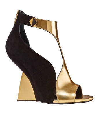 „Curvy Gold“ dizainerių sandalai
