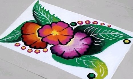 Laisvų rankų spalvų gėlių dizaino Rangoli