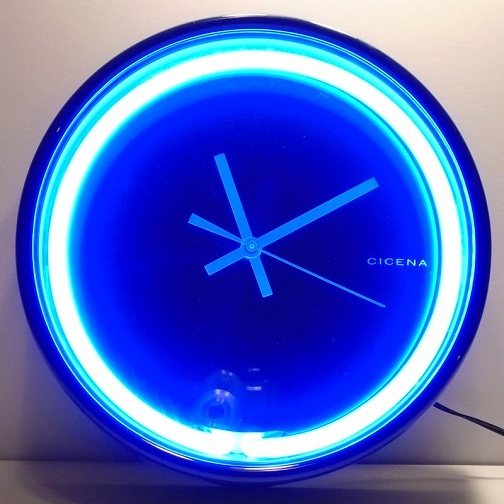 Vintage Neon Saat