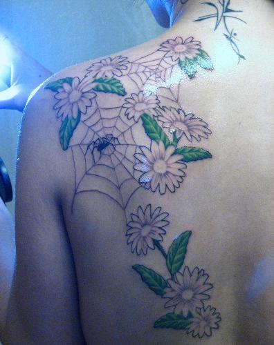 „Spider Daisy“ tatuiruotė