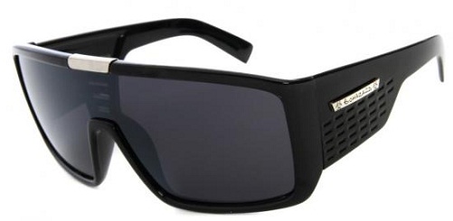 „Goggle“ stiliaus dizainerių saulės akiniai