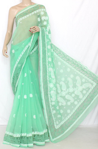 „Pista Green“ dizainerio rankomis siuvinėta „Chikankari Saree“