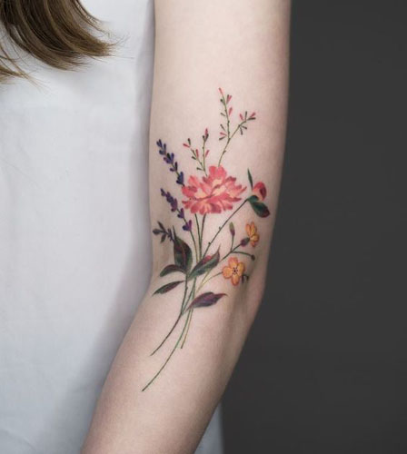 Geriausi gėlių tatuiruočių dizainai 6