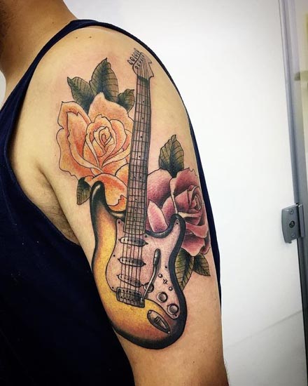 Geriausi gitaros tatuiruočių dizainai 2