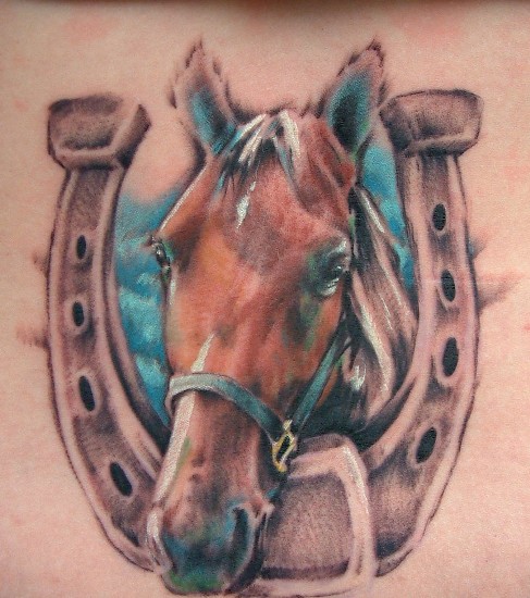 Nuostabus pasagos tatuiruotės dizainas