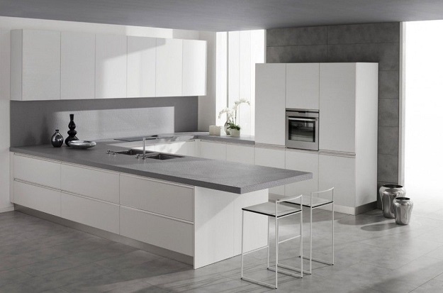 Minimalistinis italų virtuvės dizainas