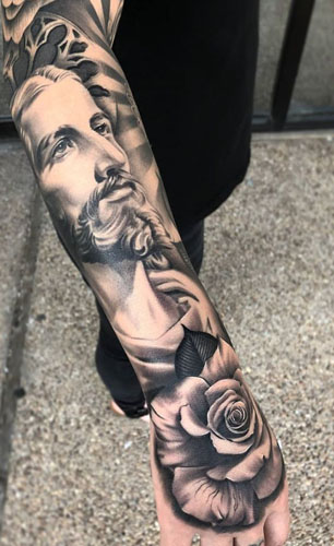 Geriausi Jėzaus tatuiruočių dizainai 4