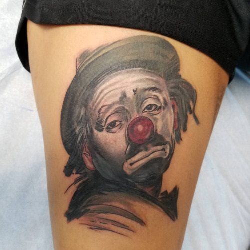 „Sad Face Joker“ tatuiruotė moterims