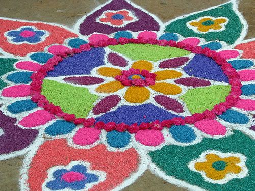 Gėlių Kolangal Rangoli dizainas