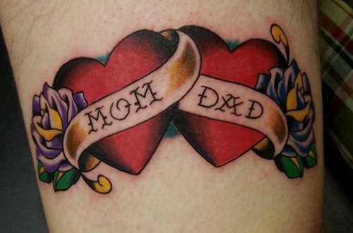 Mažų širdžių meilės tatuiruotės dizainas