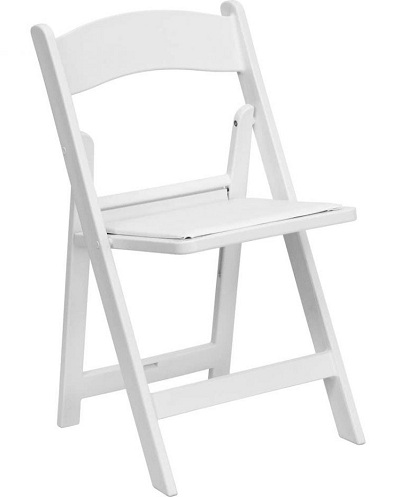 Sulankstomos baltos odos kėdės