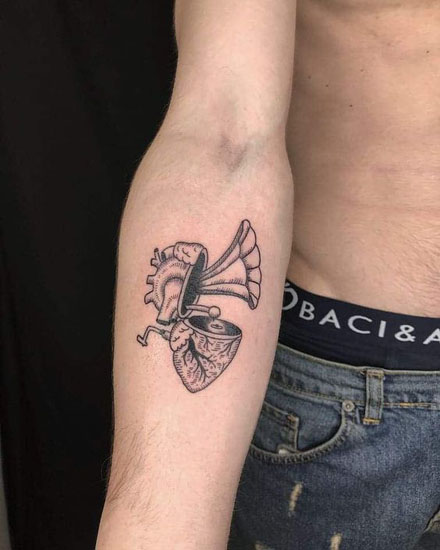 Geriausi muzikos tatuiruočių dizainai 1