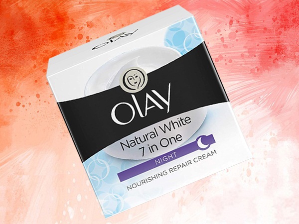 „Olay“ naktinis kremas „Natural White Fairness“