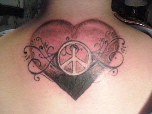 Geriausi taikos tatuiruočių dizainai 6