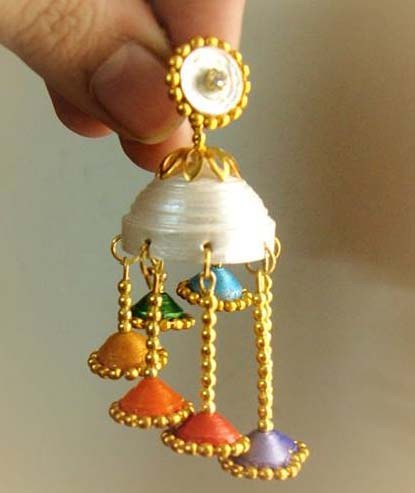 Avize Jhumkas