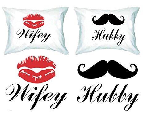 „Wifey“ ir „Hubby“ parašytos pagalvės