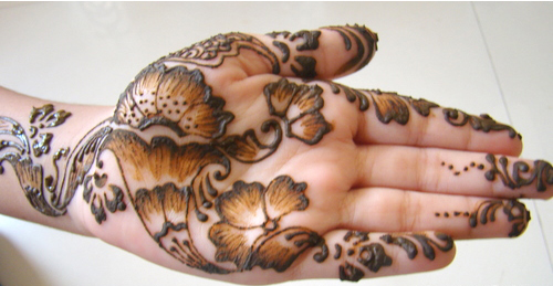 tamsinti mehndi dizainai