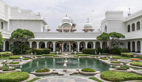 udaipur'daki Lake Palace güzel yerler