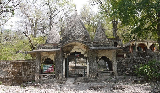 beatles-ashram_rishikesh-turist-yerler