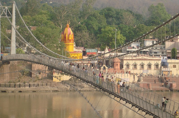 lakshman-jhula_rishikesh-turist-yerler