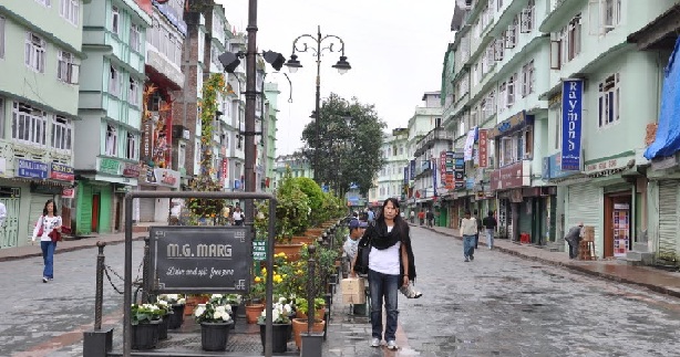 m-g-marg-market_sikkim-turist-yerler