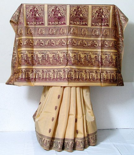 Tantas Sareesas -kremas ir maroon Baluchari Tant 2