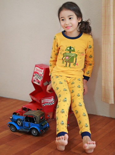 Robot Tasarımlı Çocuk Sarı Pijama