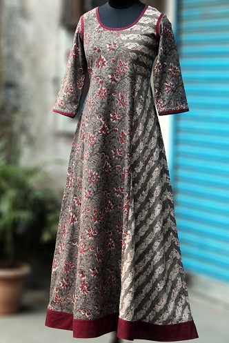 „Frock“ modelio tipas „Kurti“