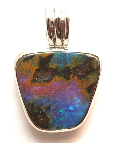 Boulder opal Birthstone Kolye